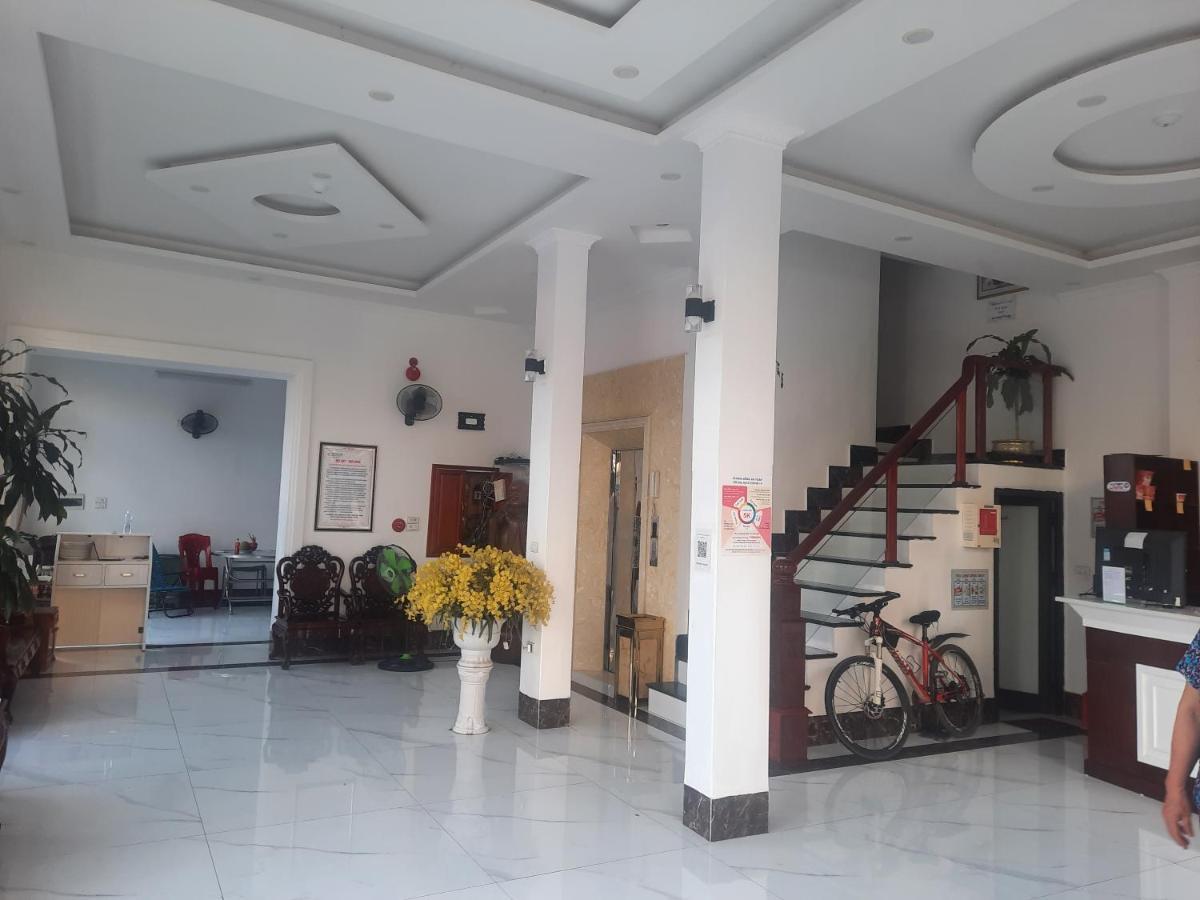 Nhà Nghỉ Trung Hậu Hotel Mong Cai Exterior foto